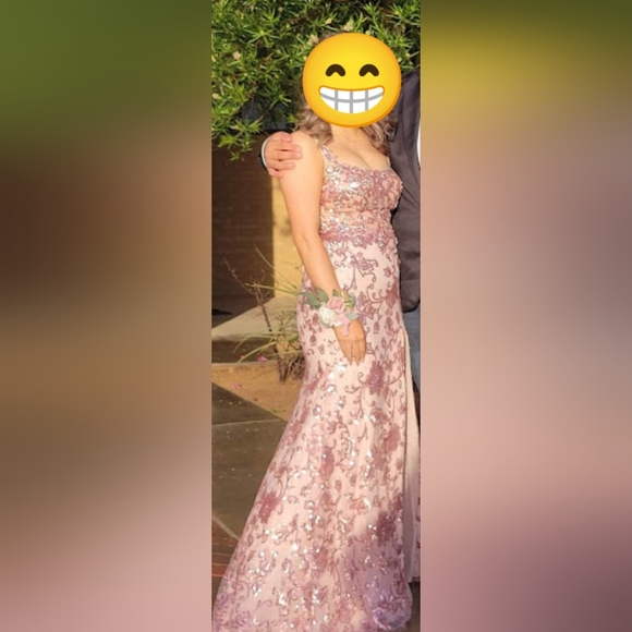 Morilee designer Pink Prom dress - Picture 9 of 9